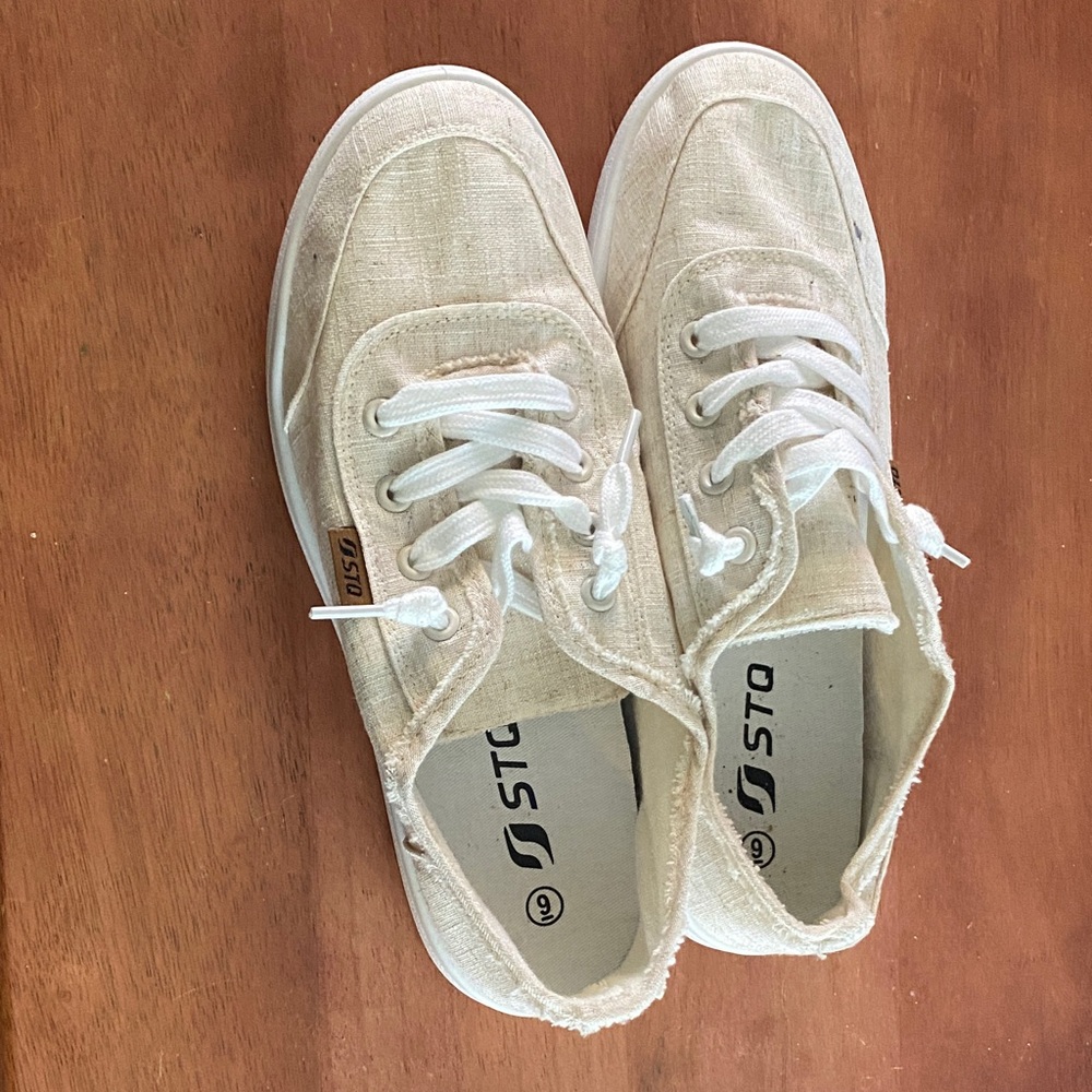 STQ Beige Canvas Sneakers